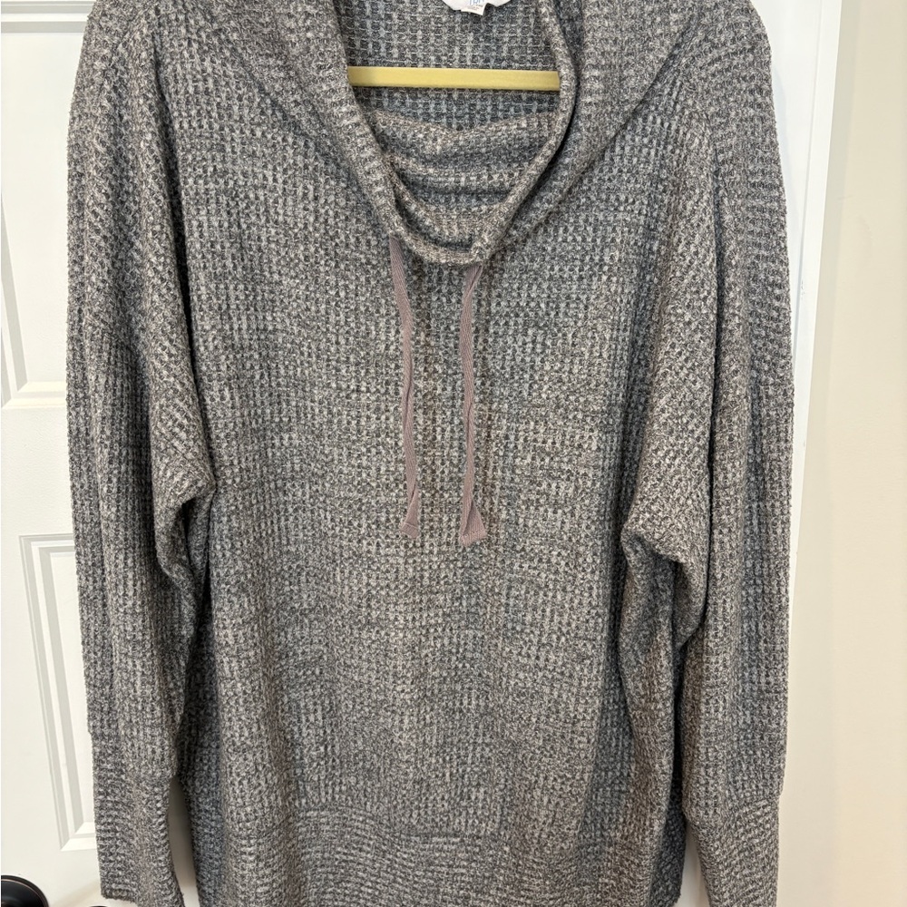 SWEATER BUNDLE- WONDERLY BRAND CREAM CARDIGAN and
TIME AND TRUE TUNIC SWEATER - Picture 11 of 16